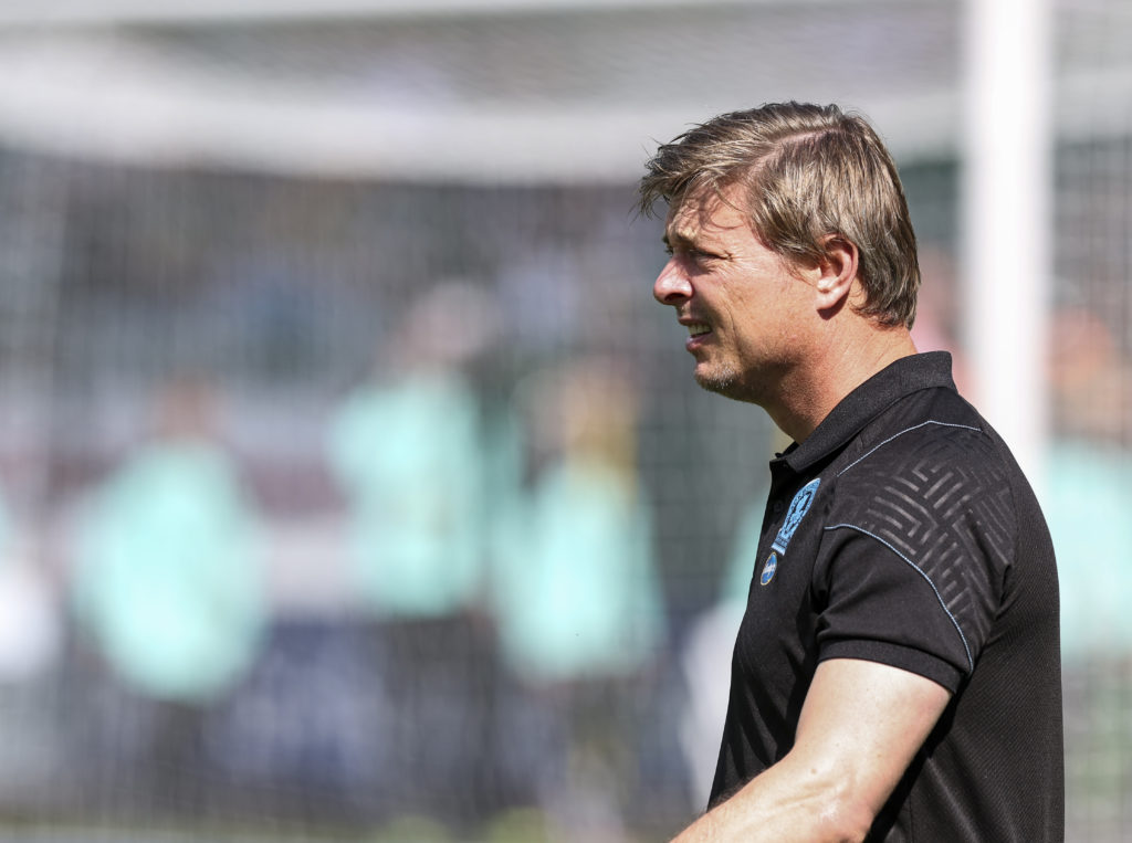 Plymouth Argyle v Blackburn Rovers - Sky Bet Championship